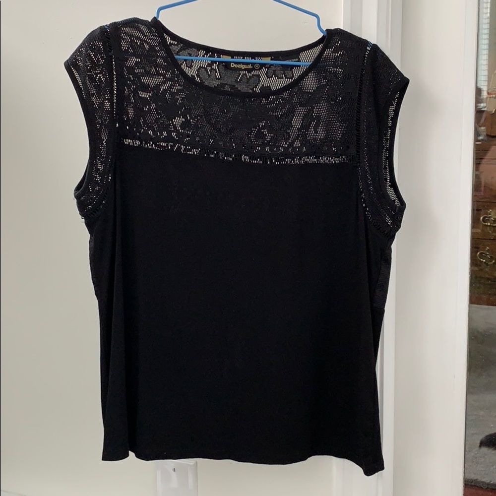 Desigual black lace t shirt